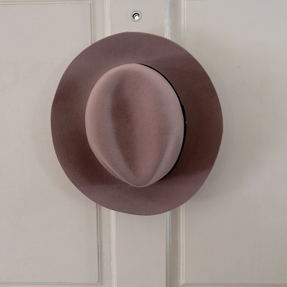 Rag & Bone, dusty rose, wool felt fedora. Size M. NWT